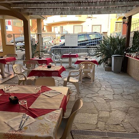 Casa Tacconi Bed and Breakfast Villasimius Buitenkant foto