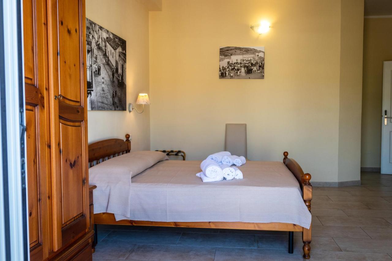 Casa Tacconi Bed and Breakfast Villasimius Buitenkant foto