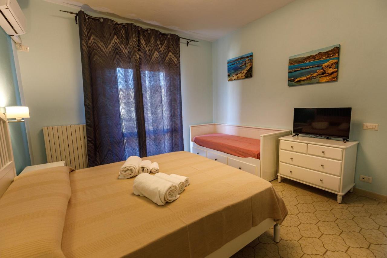 Casa Tacconi Bed and Breakfast Villasimius Buitenkant foto